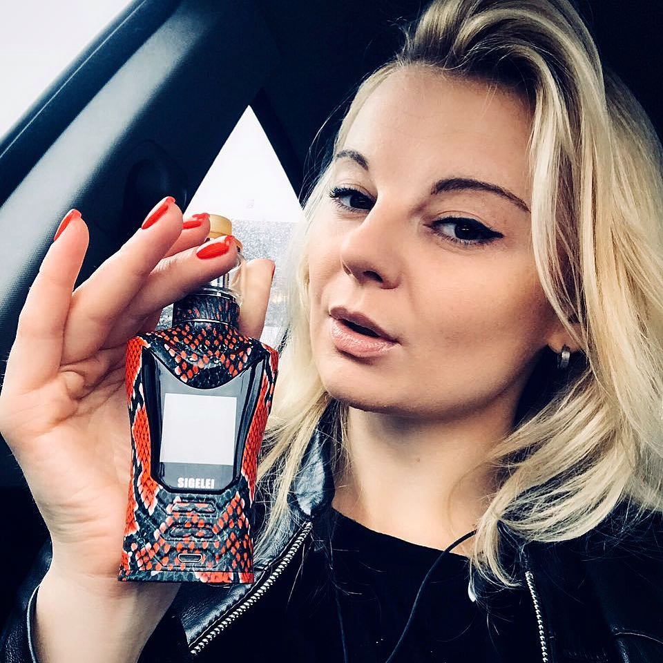 Take Sobra kit to have a trip
order:sigelei.store.com                                                                                     
#vape #vapelife #vapeporn #ecig #vapelove #vaper #vapefriends #dripclub #vapefamous #westcoastvapers #sigelei #vapekit