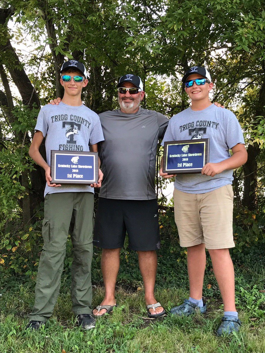 TCHSFishing's tweet photo. Hunter Shelton and Dallas Ahart continued their hot streak this year and came away with the win! Since the start of school, they have fished 4 tournaments together, winning 3 and taking 2nd in the other. Today they beat out 40+ other teams to take the win!
@YourSportsEdge1 https://t.co/2bMSQrcIRY