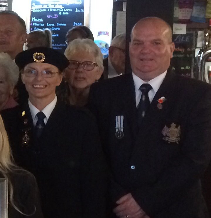 trudydavies1964's tweet image. Standard Bearers of Llanidloes &amp;amp; Llandinam at the centenary of end WW1 event #CountdownToPeace #TurnTheTownRed for remembrance.
#poppyappeal #RBL #Legion #Llanidloes #Woosnam #ShopLocal #charitygiver #IAA18 @betterRetailing #NFRN @NFRN_Online @IAAcademy @retailexpress