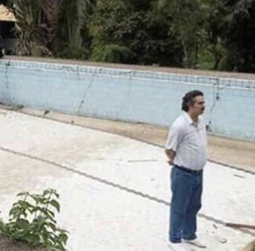 DwightSchrute_'s tweet photo. When you finish The Office for the first time 😓 https://t.co/9fNFN0JDeO