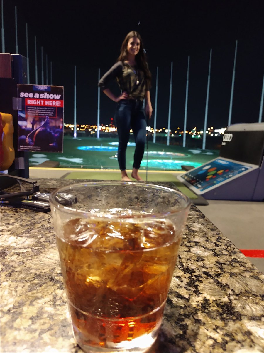 MusicCityTR's tweet photo. When Buckeyes win why not @Topgolf with @theMarilynds @LindsayAnnStan @kaseymariestan right @markpantoni @BillisKing @CrazyCharlie615 @ThePoguester @BIGJOEONTHEGO #LuckyGuy #Playing36 https://t.co/uAiQMrvKti
