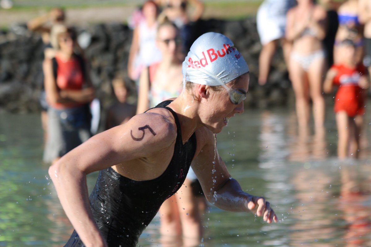 IMTrinews's tweet photo. CLOSE FINISH - HOÁLA Training SWIM! 3.8 km - .

Winner @JoshAmberger for @LucyAnneCharles at 1.4 seconds😌
.
.
#Ironmannews #hoala #Konapier #digbebeach #imwc #imwc40 #kona2018 #Tattoooftheday #aliidrive #funFunFUN #triathlon⁠ ⁠⁠ ⁠⁠ ⁠ #photooftheday #hawaii #bigisland https://t.co/hDu1U7UPvb