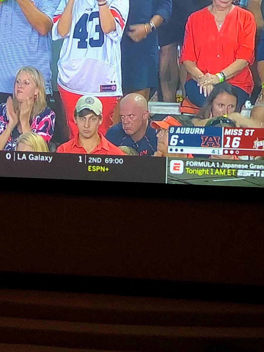 TreeAU94's tweet image. All AU fans right now