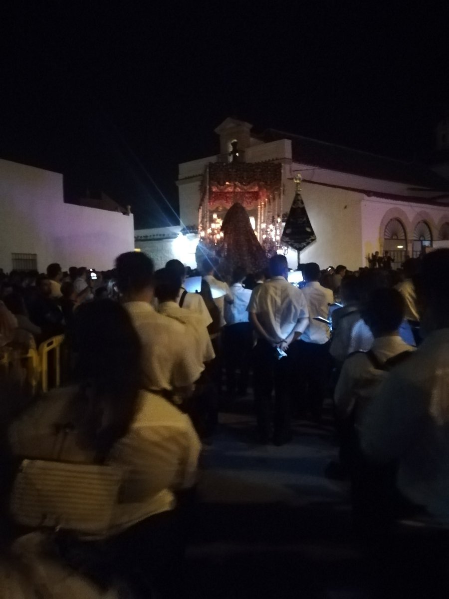 AFBMPalomares's tweet photo. Se recoge Nuestra Señora del Valle Coronada con el "Himno de la Coronación Canónica de la Santísima Virgen del Valle" y el Himno Nacional @HermandadCristo  #Jerez #RegresoaSanTelmo https://t.co/FG2oi8tk9t
