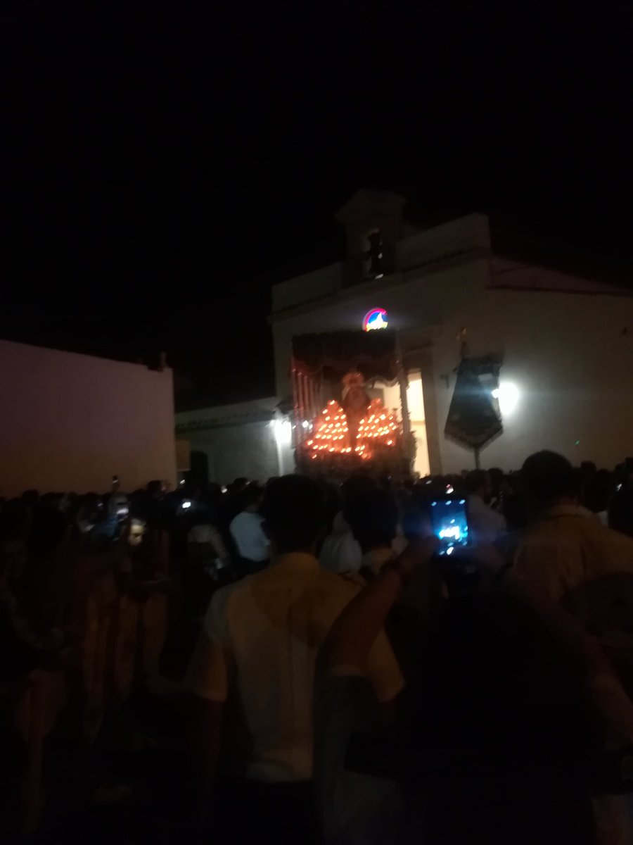 AFBMPalomares's tweet photo. Se recoge Nuestra Señora del Valle Coronada con el "Himno de la Coronación Canónica de la Santísima Virgen del Valle" y el Himno Nacional @HermandadCristo  #Jerez #RegresoaSanTelmo https://t.co/FG2oi8tk9t