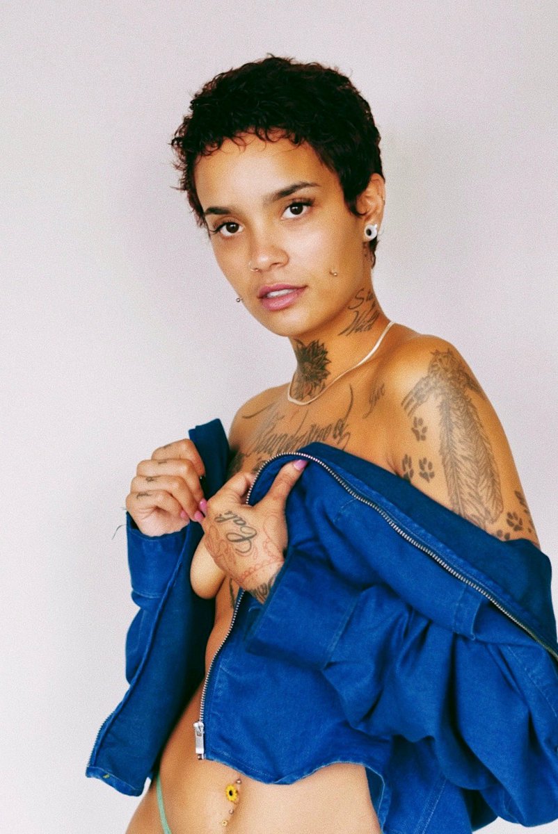 mercedes tweet media