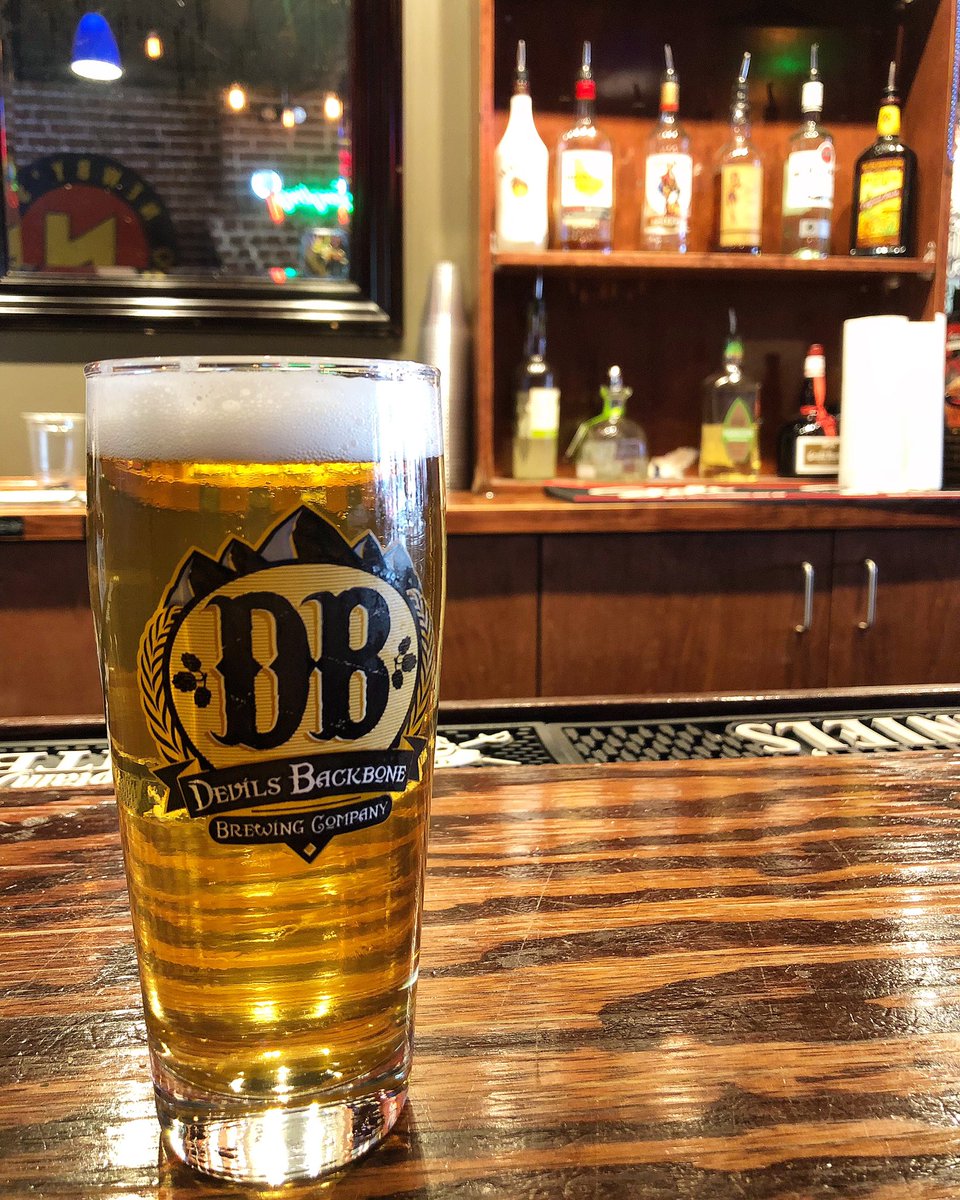 Did someone say $1 drafts all night? Yeah, we did! #SeeYouAtNewbys #GoTigersGo 🍻🐯