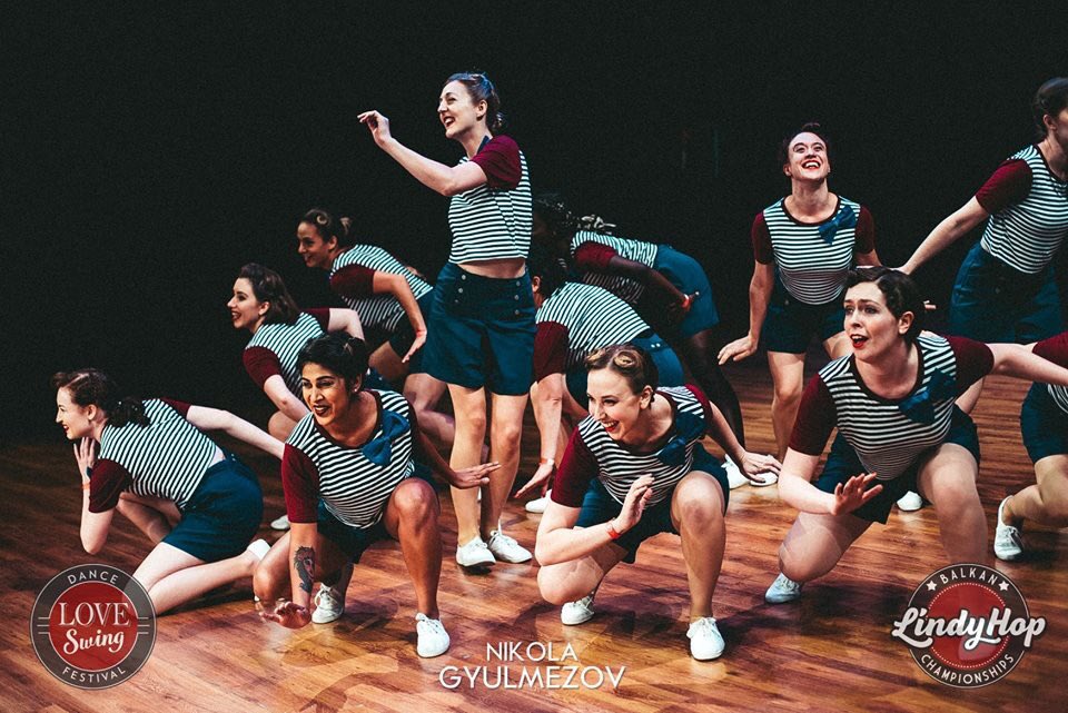 Plovdiv2019's tweet photo. Do you know that #swingdance is delivering π― % good mood? #tbt one week ago in Plovdiv #LoveSwingDanceFestival and #BLHC2018 #LindyHopPlovdiv #Plovdiv2019 #together #ECoC https://t.co/g6srBPHsWL
