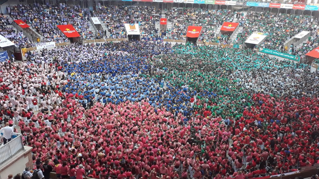 Concurs de Castells tweet media