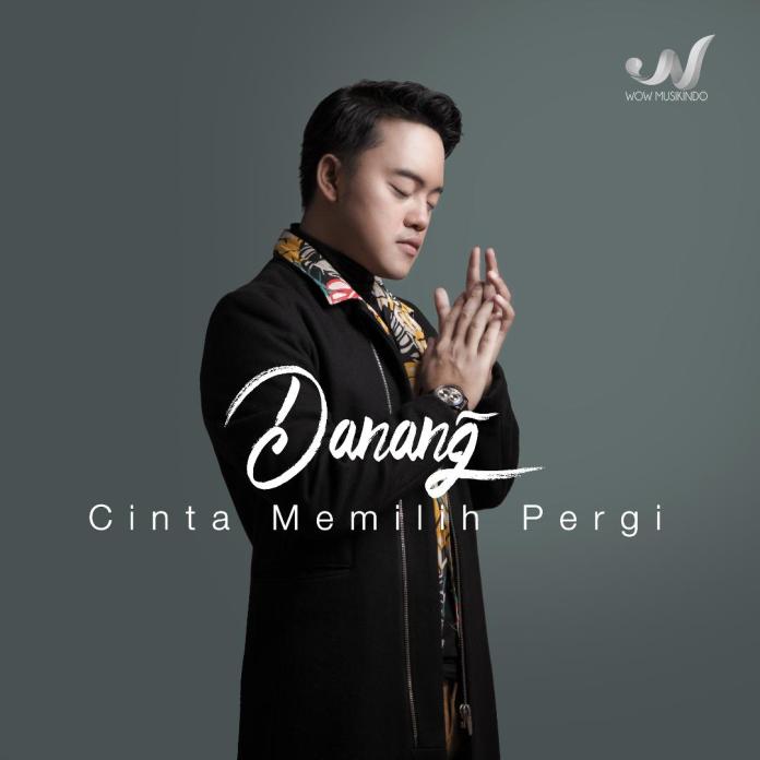kotafm881's tweet photo. #NP CINTA MEMILIH PERGI @DANANGBWI @wowmusikindo #DangdutanRek #NyanyioRek #KotafmSurabaya https://t.co/DPNLo72c5E