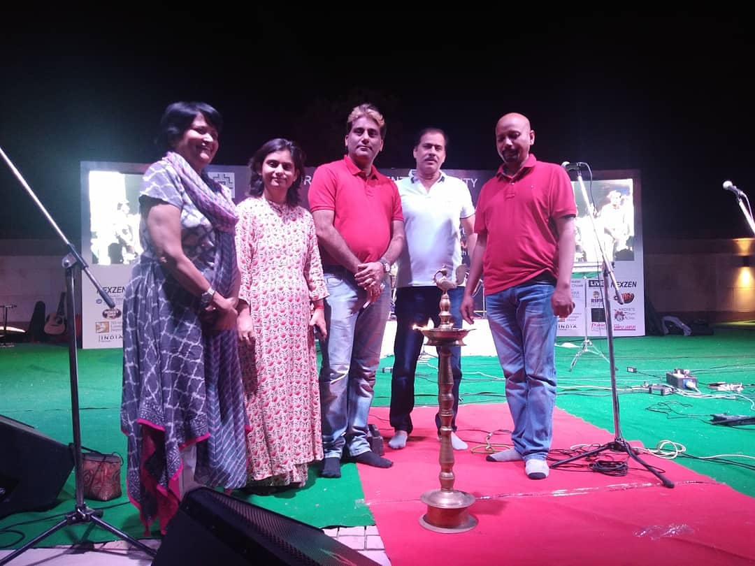 somendraharsh's tweet photo. @jdajaipur - and Event Manage By @RIFFJAIPUR RIFF Film Club presents
" *Inspiration Rock Malhaar* " where music breath life .. #weekend #culture #evening #performance #masalachowk #JDA #RiffFilmClub #Knspiration #Rock #Malhaar @my_rajasthan @vaibhavgalriya @RajCMO https://t.co/K84TybDulp