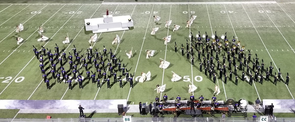 AndersJanders's tweet photo. Not only does the @RangerRegiment #Oracle tell of peace or war... the #Oracle2018 also brings lightning and storms! #thatwasinsane #whataperformance #emsproud https://t.co/kdD7roJ5Y1