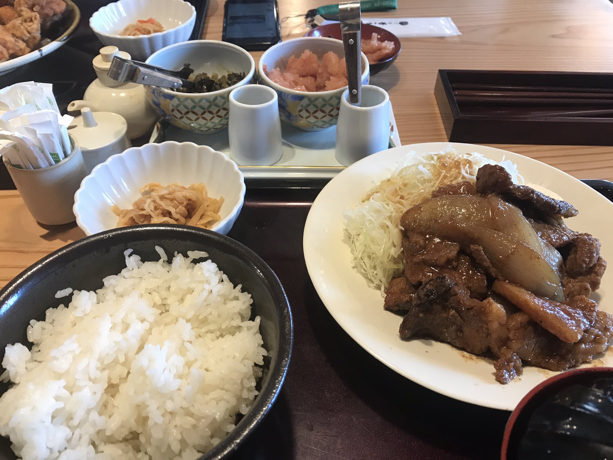のりこ 博多もつ鍋やまや高槻店でのランチ ご飯 明太子 高菜食べ放題 唐揚げも生姜焼きも柔らかくて美味しい のりこ 博多もつ鍋やまや高槻店でのランチ ご飯 明太子 高菜食べ放題 唐揚げも生姜焼きも柔らかくて美味しい