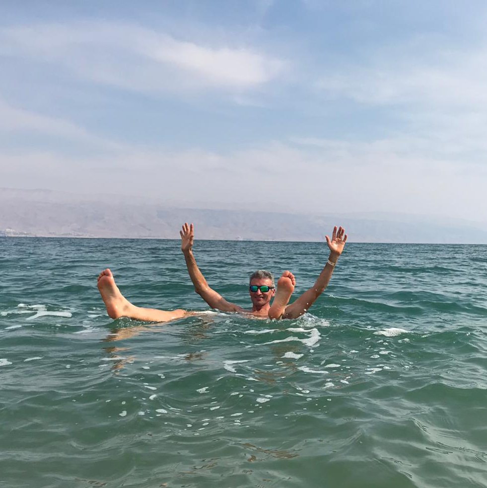 Marziobike's tweet photo. #DeadSea https://t.co/QMb73mU7Nr