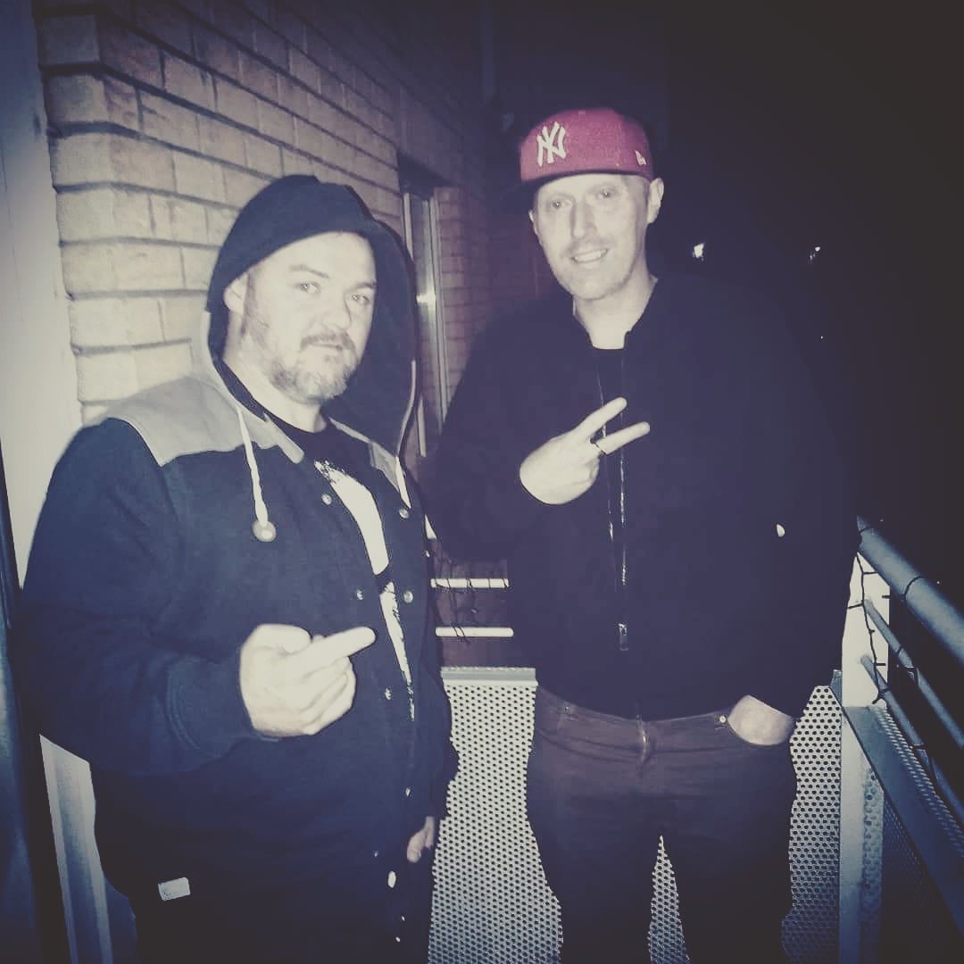 RedzerDfi's tweet photo. #classaz #supporting #mcgregor @Terawrizt https://t.co/1Dwk2AK78Z