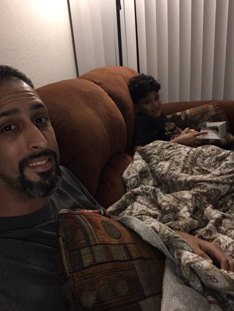 RicanRodTV's tweet photo. Movie and doughnut holes!!! Took the weekend off of streaming on @WatchMixer to spend some well needed time with my son!!! Be back tomorrow night everyone, I know yβall miss me hahahahah... #Wepaaaaa #SRT #Xstreams #SCRP https://t.co/kRIwzCkTxP