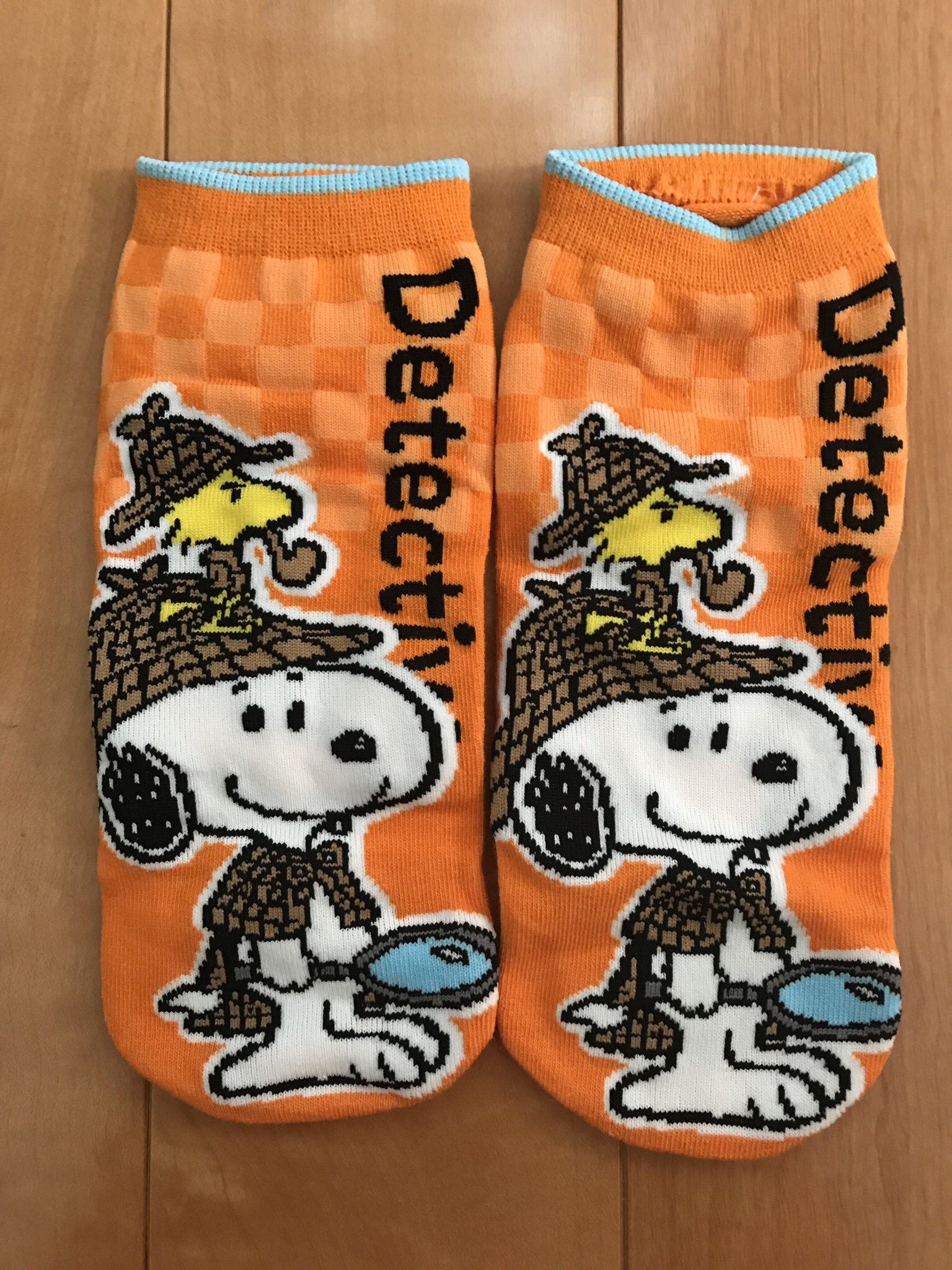 いぷ しまむらのスヌーピー ハロウィン靴下セットの中になぜか探偵スヌーピー が紛れていた つまりなんだ 探偵は仮装って事なの なお セットで税込900円はお買い得 T Co 1keda6taib Twitter