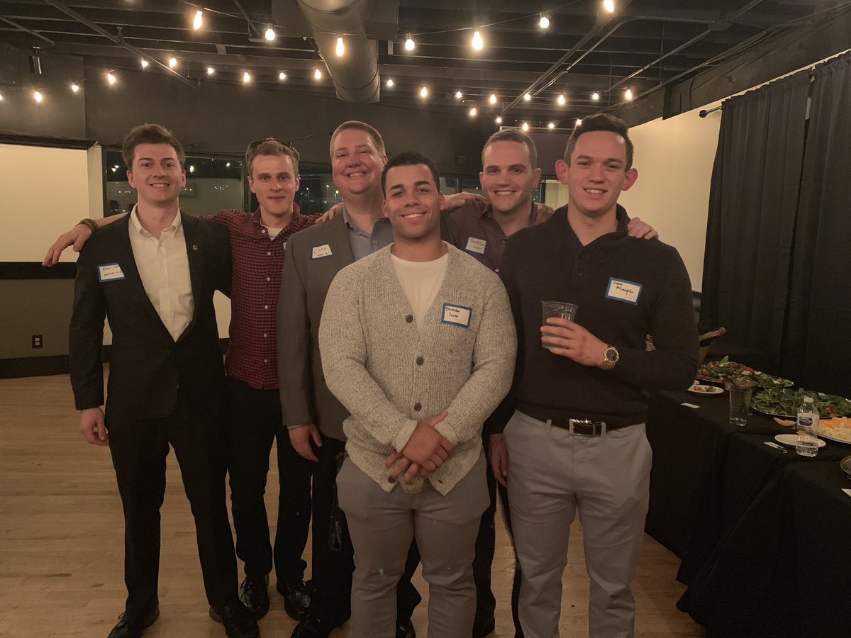 Seattle Twilight tweet media