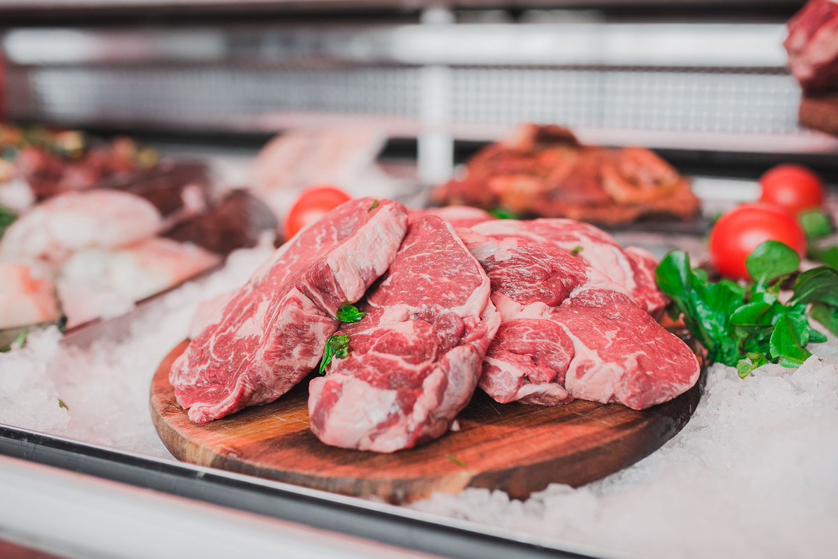 elpescador_swan's tweet image. What will you choose? #fresh #meatcounter