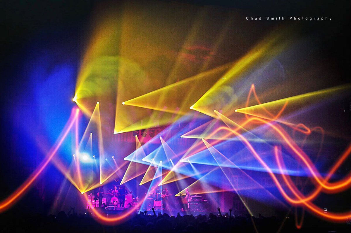 Thank you, Chicago!

#umphreys #umxx <a href="/BigWeekend/">The Big Weekend</a>
📸: <a href="/jambandsjam/">Chad Smith</a>