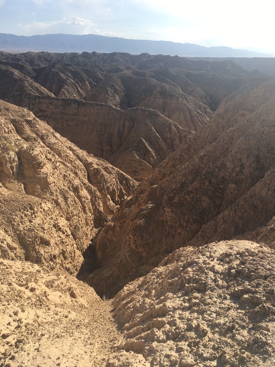 GosiaBlachowska's tweet photo. All four canyons conquered💪 views amazing👌 Admiring beauty of Kazakhstan with our mentor visited us in Almaty. #RTCFellow #WorkLifeBalance https://t.co/3LLGU8jTo1