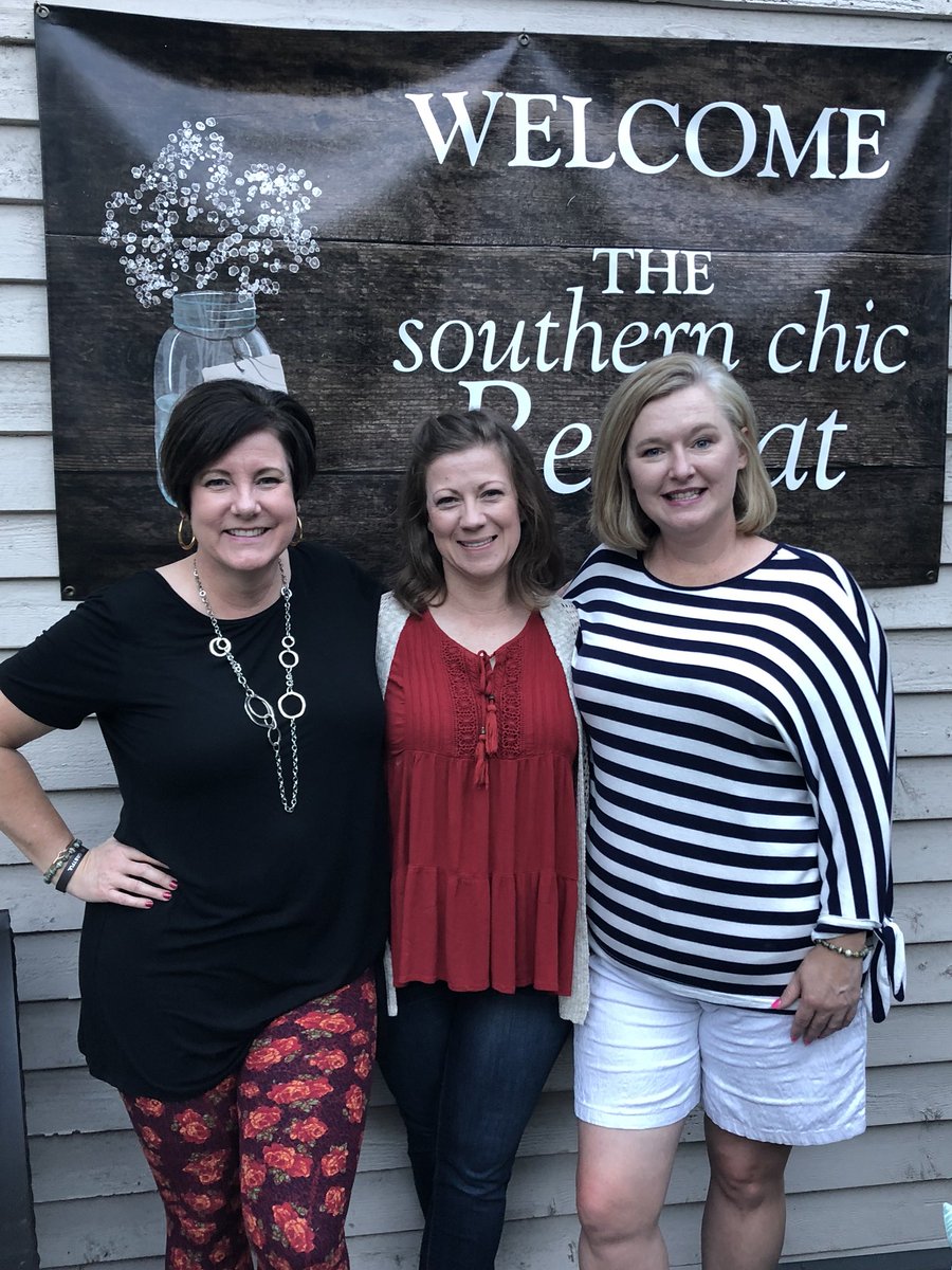 Gr8tfulChick's tweet photo. #GR8TFUL: Cute places to stay and be #creative; serious downloads from #God at Declare - Christian Communicators Conference; and getting to do life with AMAZING women! #Grateful #WeAreDeclare #DeclareWarrior #GodIsGood https://t.co/fTimOkoqwx