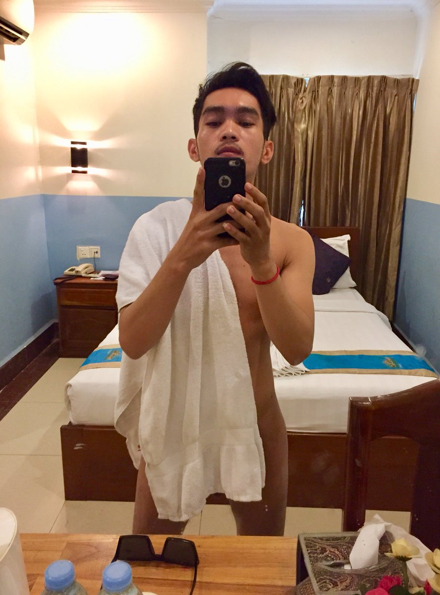 PeeNam4's tweet photo. Fucking hot 💦💦💦 https://t.co/SgChOUp0fr