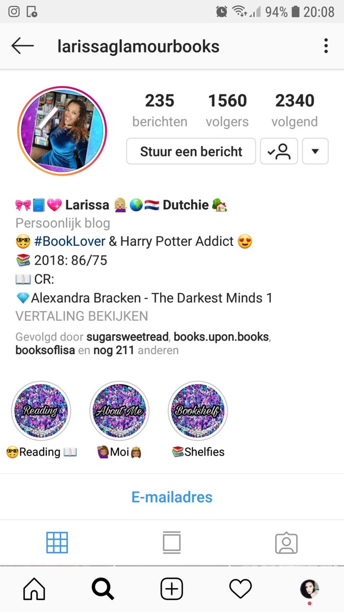 melaniedesign's tweet photo. Bookstagrammer in the spotlight : LarissaGlamour https://t.co/Ljxq3ISItH https://t.co/MvOkNX2kY1
