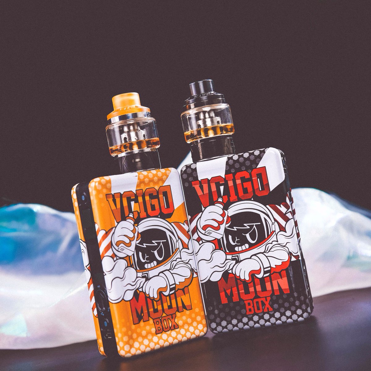 Moonbox kit
Dual 18650 battery
Using Moonshot 120 tank
Light weight
order:sigelei.store.com                                                                                    
#vape #vapelife #vapeporn #ecig #vapelove #vaper #vapefriends #dripclub #vapefamous