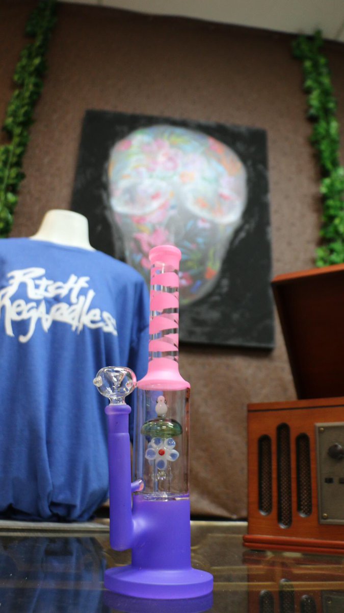 NobilityShop's tweet image. RICH REGARDLESS
$15 
#smoke #shop #smokeshop #match #lit