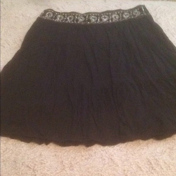 Kwilliams6086's tweet photo. So good I had to share! Check out all the items I'm loving on @Poshmarkapp from @Bambi6660 #poshmark #fashion #style #shopmycloset #tramp #maxedition #bananarepublic: https://t.co/fT8oi8cVnn https://t.co/TvmGBDeGtq
