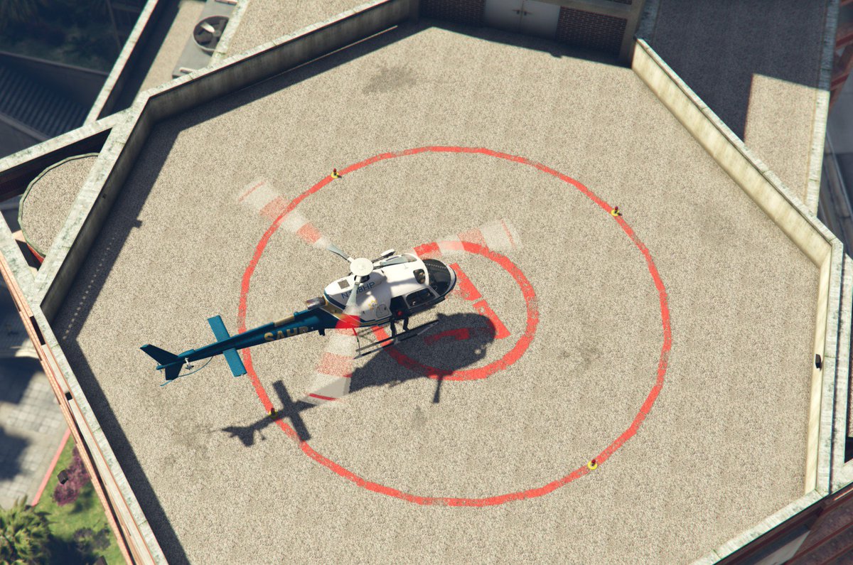 k3lly_Gaming's tweet photo. Kelly Caliber getting flown to Pill Box Medical Center in Los Santos after being shot up for walking into the Paleto Bay BCSO and tearing down Ashley, who the Vikings MC had been searching for for quite some time. #DoJRP #VikingsMC #KellyCaliber https://t.co/T7ouMZYBM3