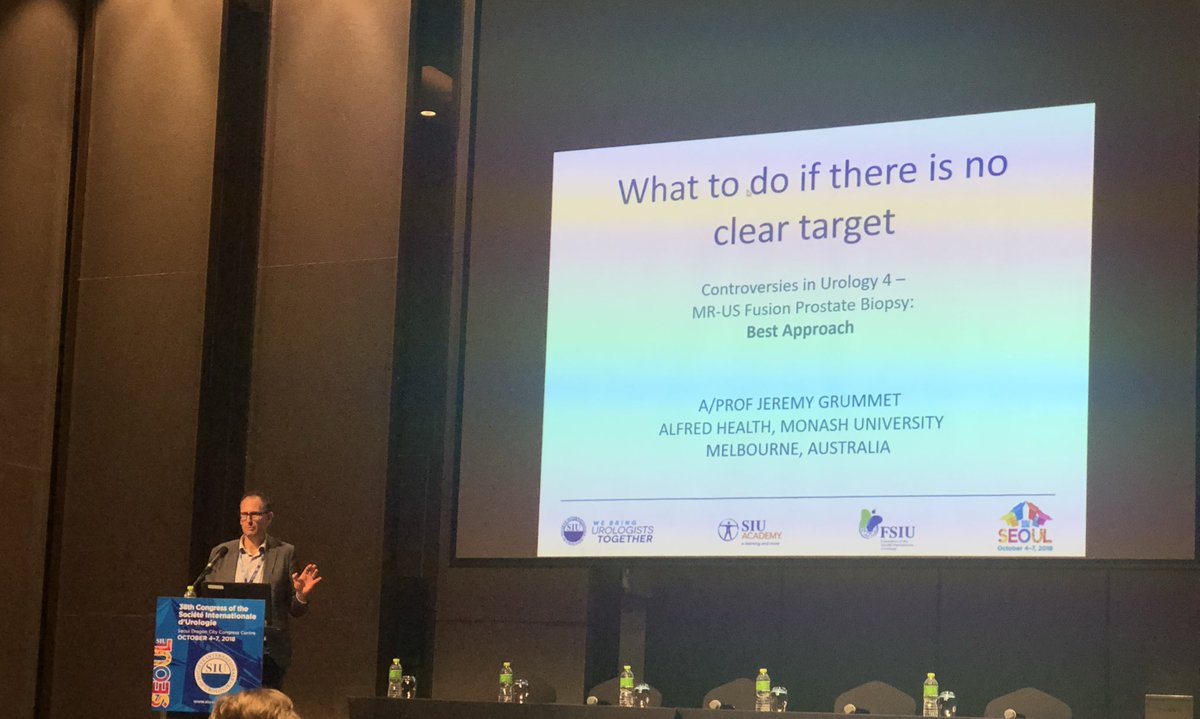 Henry_YC_Pan's tweet photo. A/Prof @JGrummet on MRI, PCa diagnosis and targeting. Avoid Bx and “neo AS” if PSAD <0.1 and experienced MRI radiologist. If PSAD >0.1, risk assess and consider TP biopsy with Ginsburg protocol. #SIU2U #SIU2018 @ArveenKalapara https://t.co/k5taxMwwjy