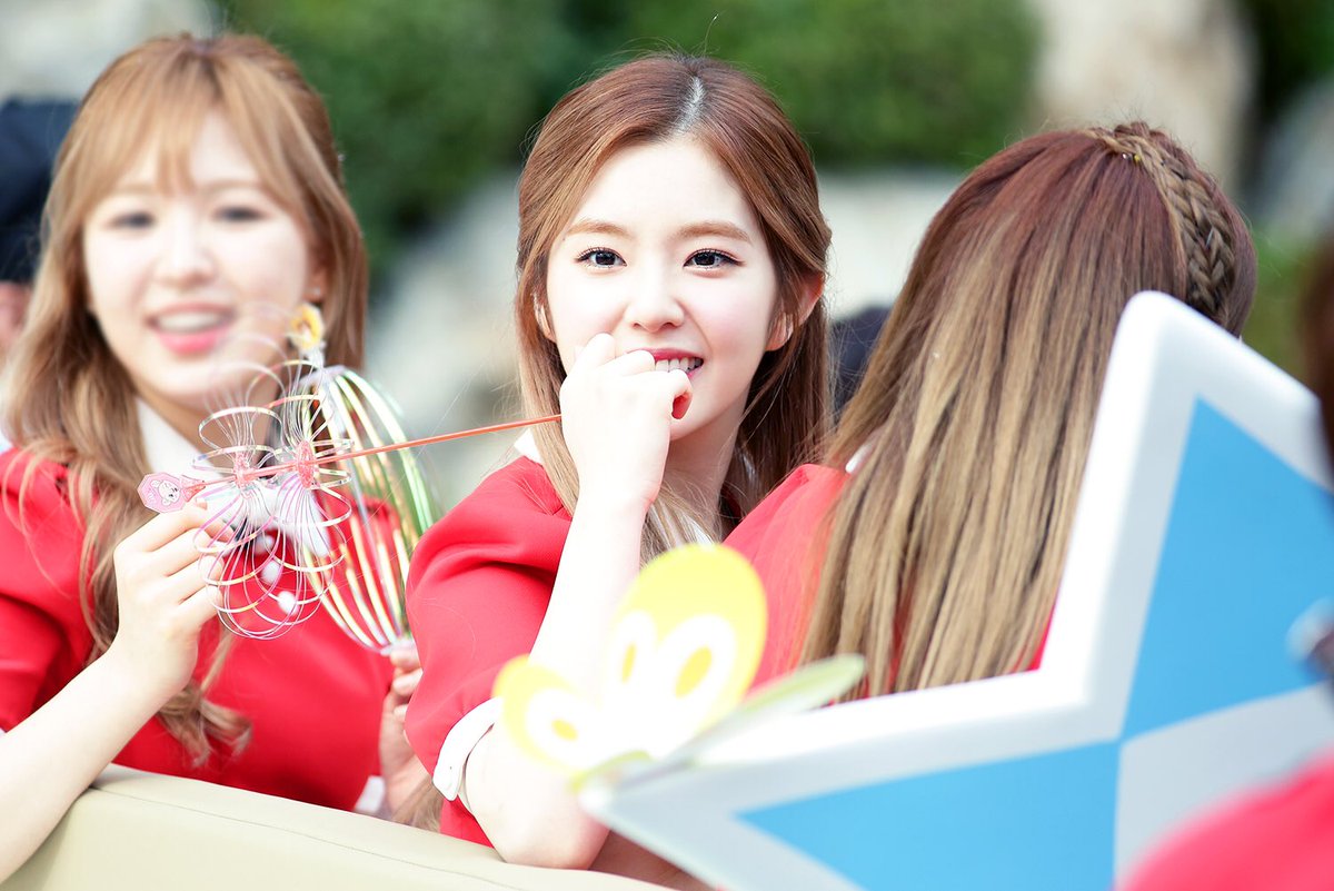 n년전 오늘의 아이린 봇 tweet media