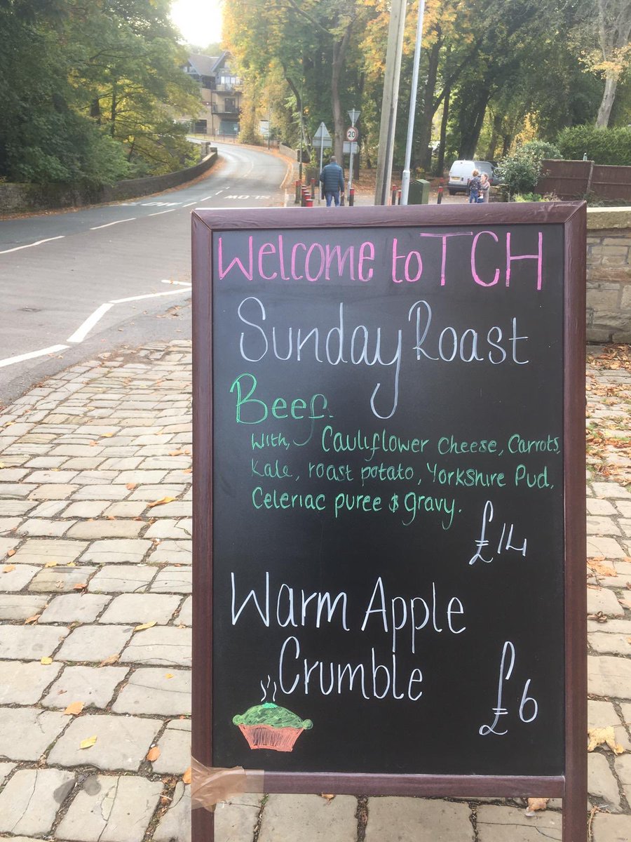 No Sunday is complete without a Roast in our eyes! 😍 

Here’s our special menu for today - and every Sunday in fact! 👇🏻

#Helmshore #Rossendale #Lancashire #sundayroast