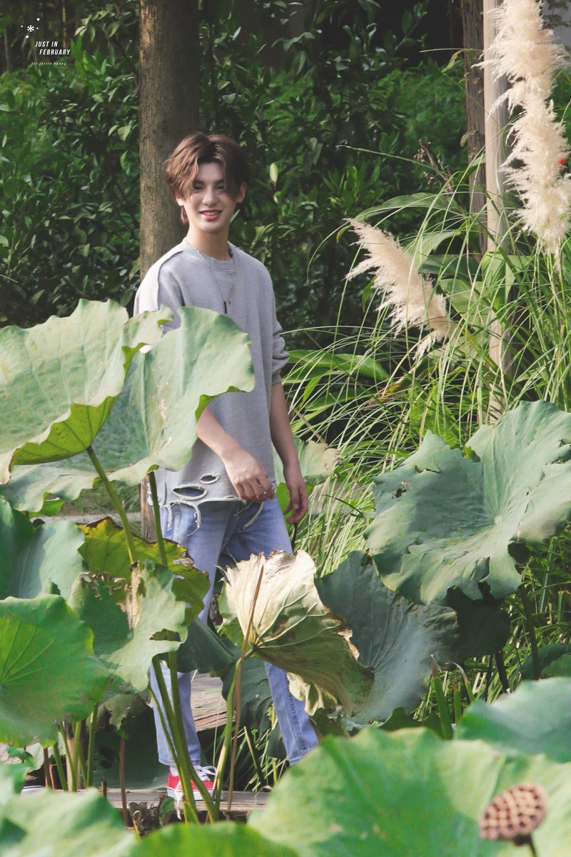 Just_inFebruary's tweet photo. #저스틴 #Justin #黄明昊
181007🍃 https://t.co/azIOA9MFcs