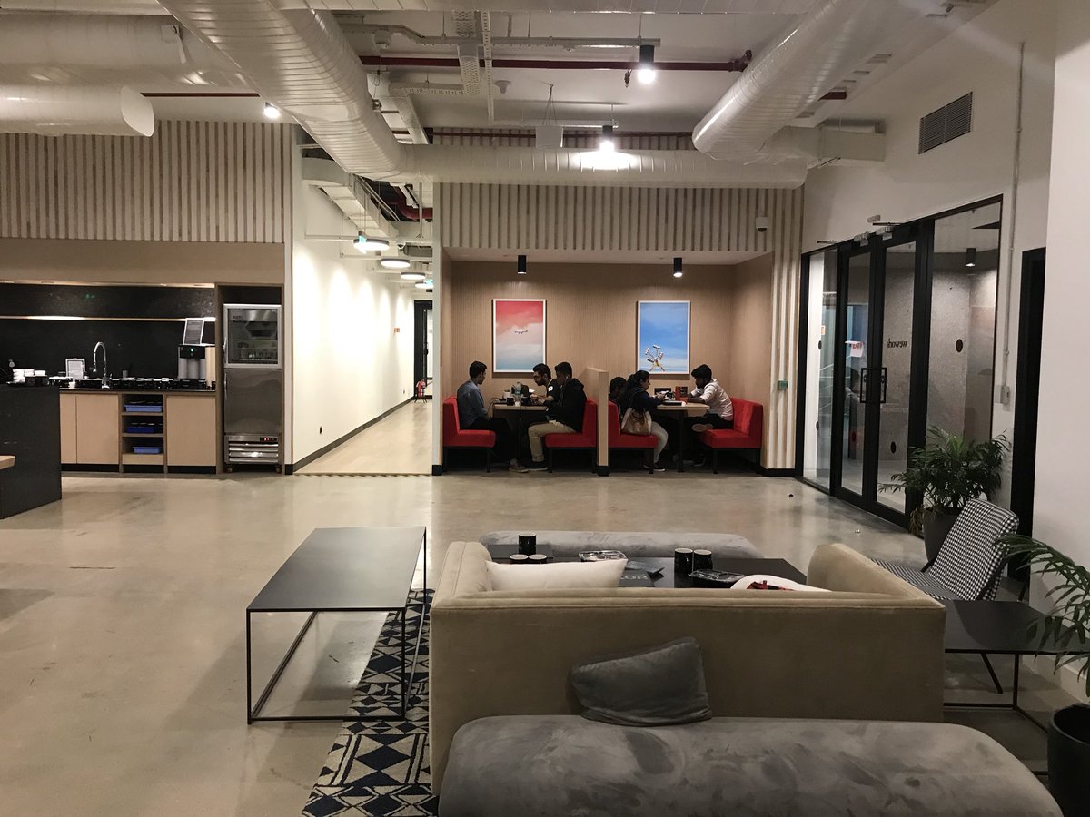 gokulgaze's tweet image. Mentoring a bunch of brilliant hackers on the possibilities of #Blockchain and conversing about #DistributedConsensus and #VerifiableDataStructures in the #DoraHacks Hackathon was a great experience. This event gives immense confidence in the ability of Indian #StartUpEcosystem.