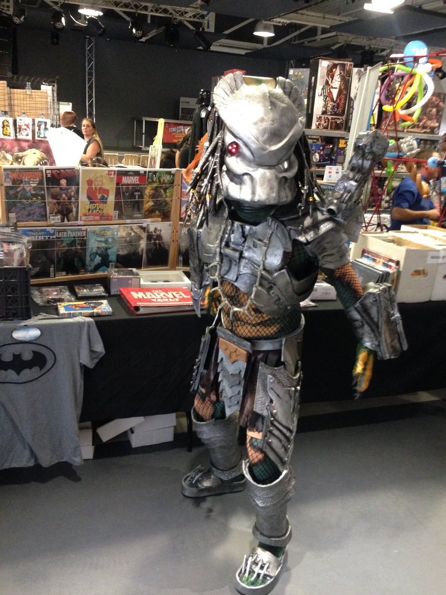 transwarpcomics's tweet photo. The hunt for great comics is over here at @stokecontrent @UKPredators #Predator #comics #comiccon #cosplay #ukpredators #venom #AquamanMovie #NCBD #beerfestival #pizza #ipa #Leicester #stokeCONtrent https://t.co/N9V6qf8fPu