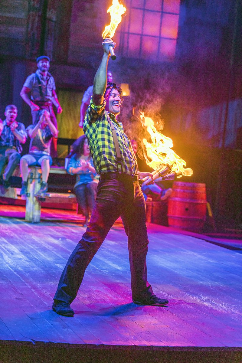 CelebrationPF's tweet photo. Performances and breathtaking showmanship soon take center stage as the cast creates true excitement through a combination of feats rarely seen together in a single show https://t.co/rl0jcDduxT