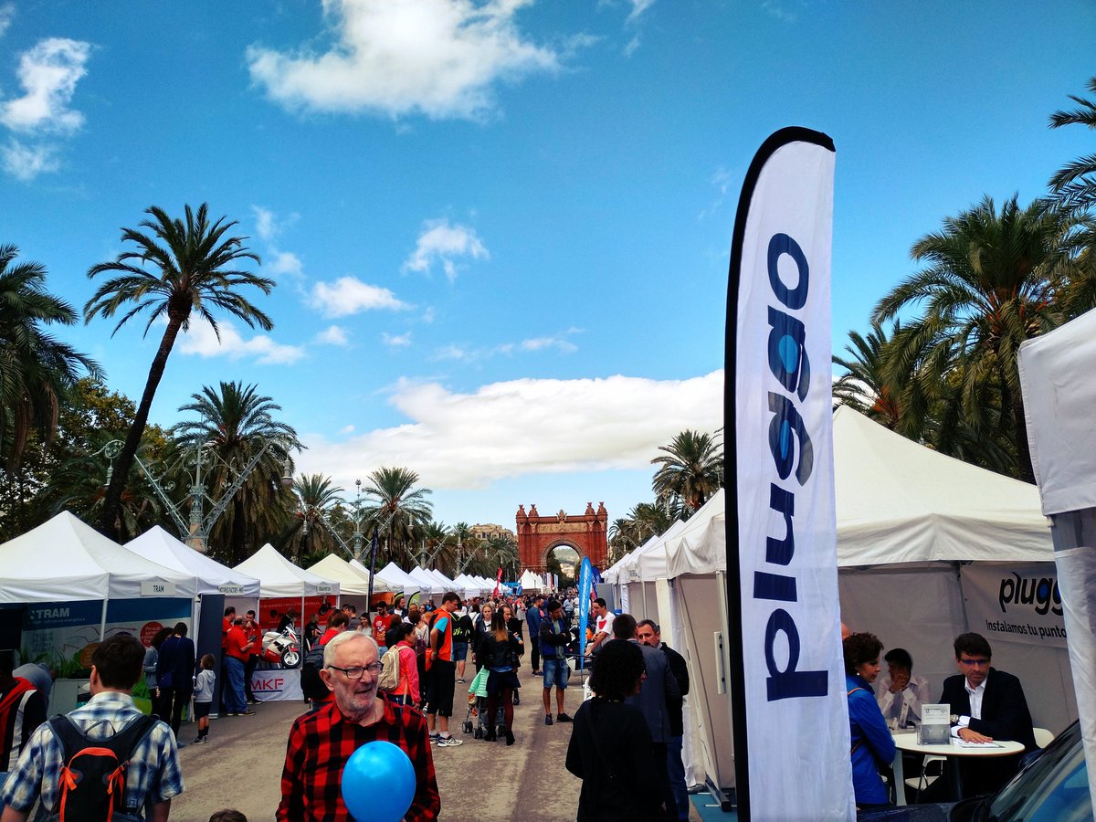 pluggo_ve's tweet photo. Aquest matí ha plogut una mica però ja torna a brillar el sol a @Expoelectric , us esperem. #vehicleelèctric #vehiculoselectricos https://t.co/TMfNTLUcX4