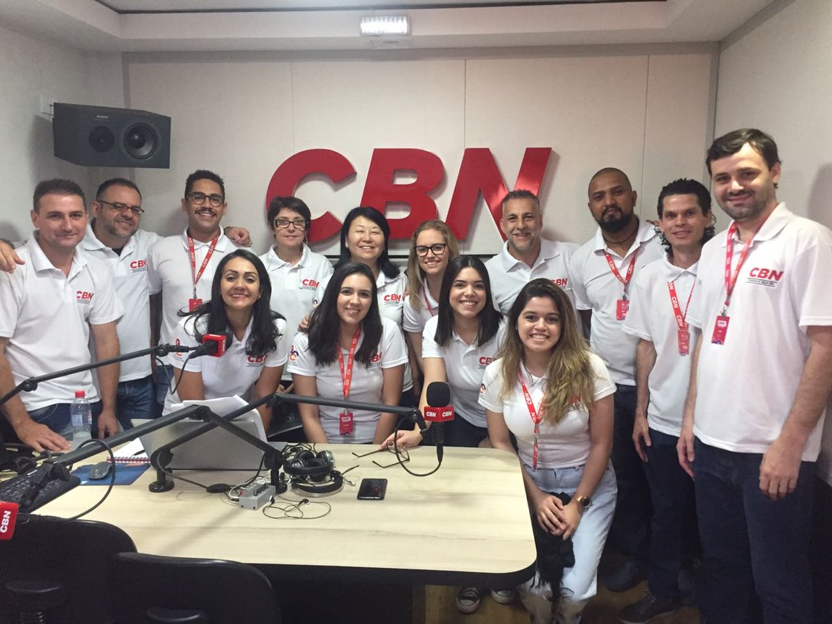 cbnmaringa's tweet photo. Cobertura das eleições 2018 em Maringá com a @cbnmaringa, @portalgmconline, #TvUp e @tvunicesumar 🙌
Vem com a gente!
#CBNMaringá #gmconline #tvup #Eleições2018 #Maringá https://t.co/pWjI7E165a