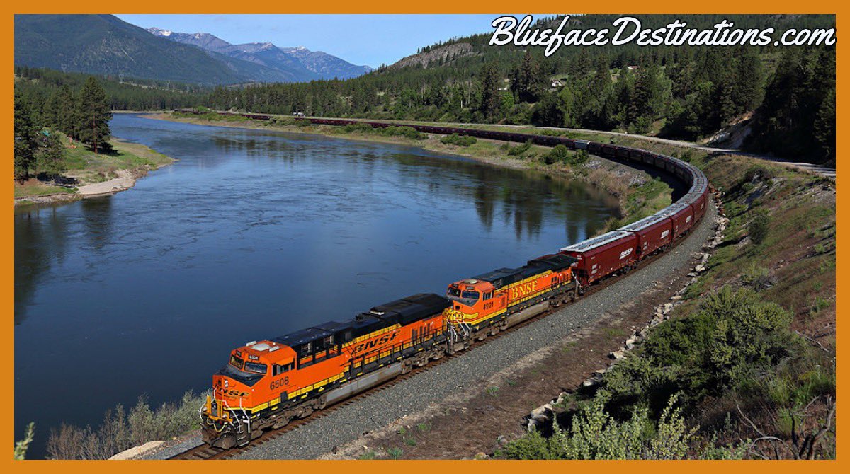 Mzfaithfulntrue's tweet photo. Montana is a western state defined by its diverse terrain ranging from the Rocky Mountains to the Great Plains #BluefaceDestinations #LuxuryTravel #TravelTime #TravelLife #VacationLife #iBookWithBlueface #iTravel #iExplore #Vacation #Getaway #Montana #Trip #Travel @Blueface_Dest https://t.co/Ir4z7d22hX