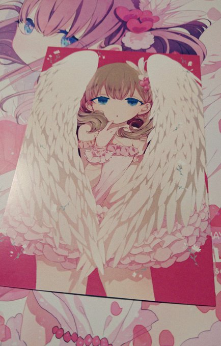 新刊買ってくれた人用におまけのポストカード用意したよー 