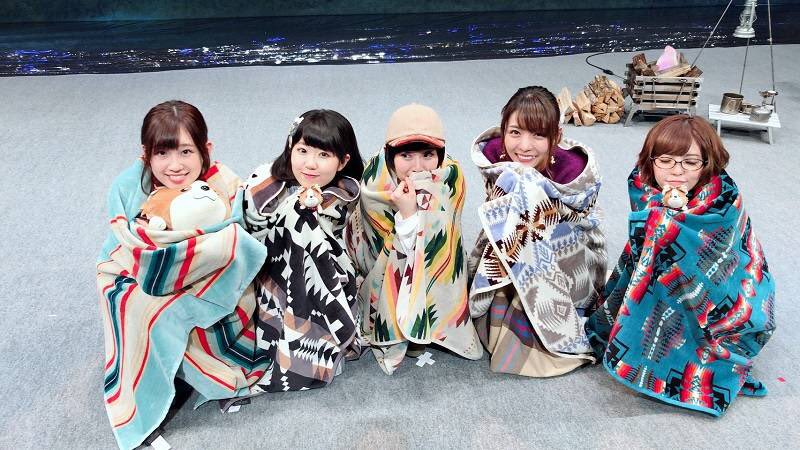 Twitter 上的 東山奈央 オフィシャル 秘密結社ブランケット入団説明会18autumn 昼夜ありがとうございました ゆるキャン ショートアニメ Tvアニメ2期 劇場版決定 私たちにもサプライズ発表で ほんっっとに驚きました 応援して下さる皆様に心から感謝