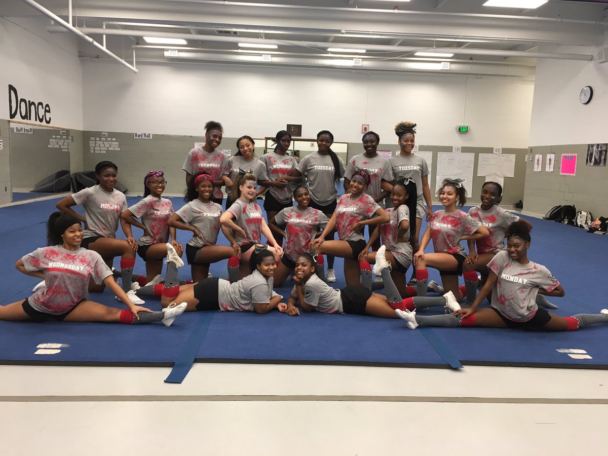 A great day at Kenwood for our Lady Panthers! Best Costume Award, Philanthropy Award and a strong first performance of the season! The little ladies are back in action next Saturday at home for the Clash of the Claws! Doors open at 915! @AthleticDirect7 <a href="/PikesvilleHS/">Pikesville HS</a>