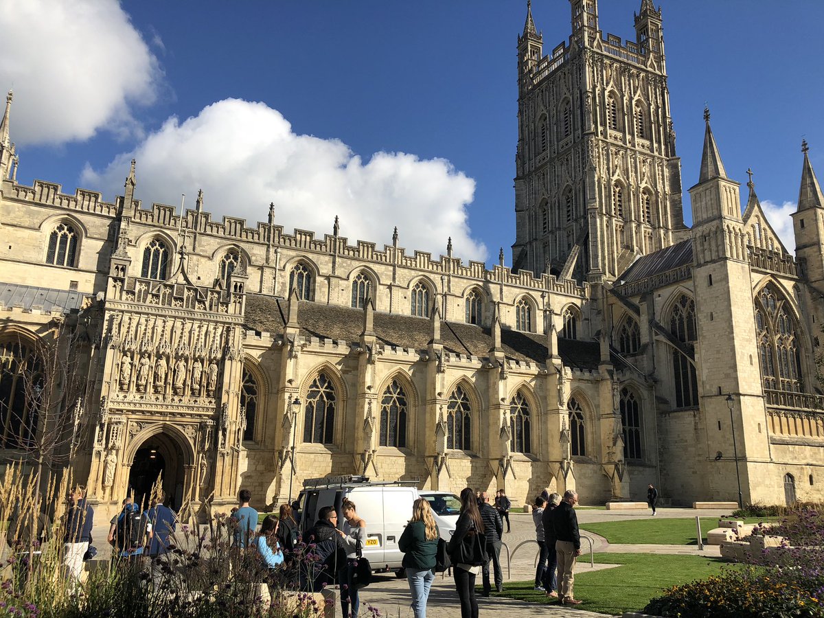 Louisefreid27's tweet image. A HUGE thank you to Helen, Martin and Rosie at Gloucester Cathedral for providing our students with an inspiring live market research brief that supports our local community! @uniofglos @GlosCathedral #havingcharity #cloisterchallenge2019 #outreach #socialresponibility #future