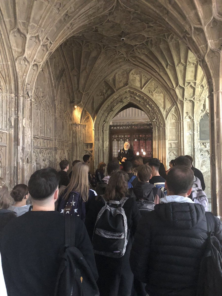 Louisefreid27's tweet image. A HUGE thank you to Helen, Martin and Rosie at Gloucester Cathedral for providing our students with an inspiring live market research brief that supports our local community! @uniofglos @GlosCathedral #havingcharity #cloisterchallenge2019 #outreach #socialresponibility #future
