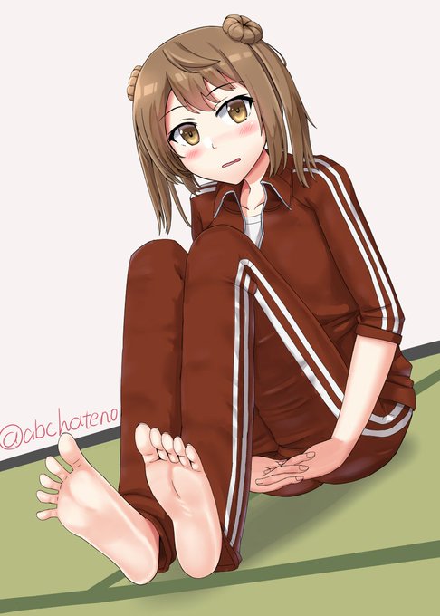 ジャージ満潮(エプロンなし
#艦これ 