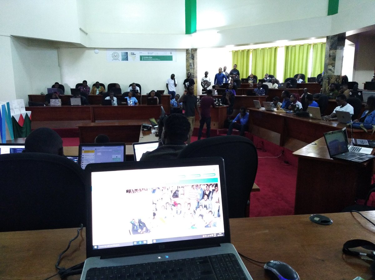 gdgeldoret's tweet photo. We're always happy to host developers from Eldoret, Nakuru, Kitale, Kisumu, Nairobi and many other places. Cheers to @DscKabarak for coming all the way from Nakuru for #Next18Extended #NextExtendedEldoret See you next for @devfestRV in Nakuru #MeetMaye https://t.co/7TwGkreV1p