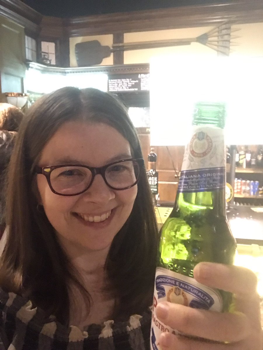 nwiggins02's tweet image. Got my drink in the #Woolpack I had to didn’t I @EmmerdaleExp what a night it was!! #RobronWeddingRewatch